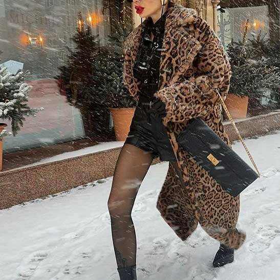 Stoffa pelliccia nero | - filati online