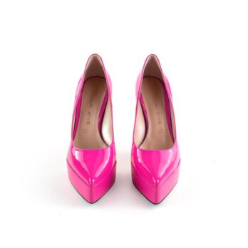 Décolleté con plateau vernice fucsia