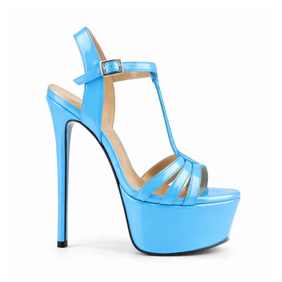 sandalo vernice azzurra