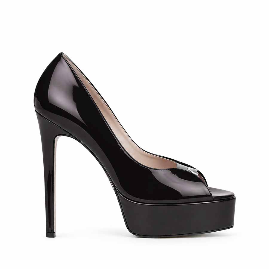 decollette vernice nera