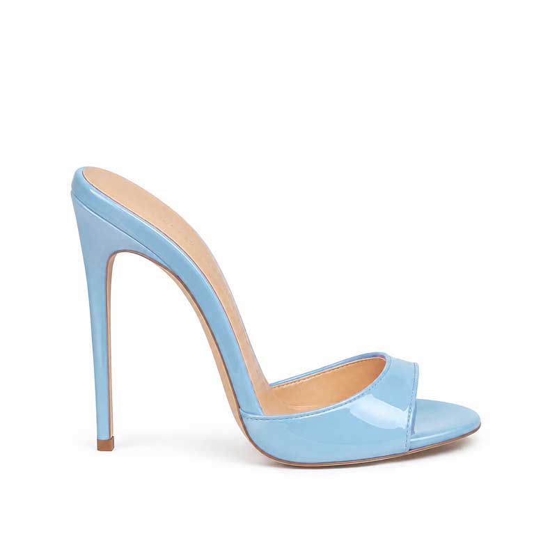 mules vernice celeste