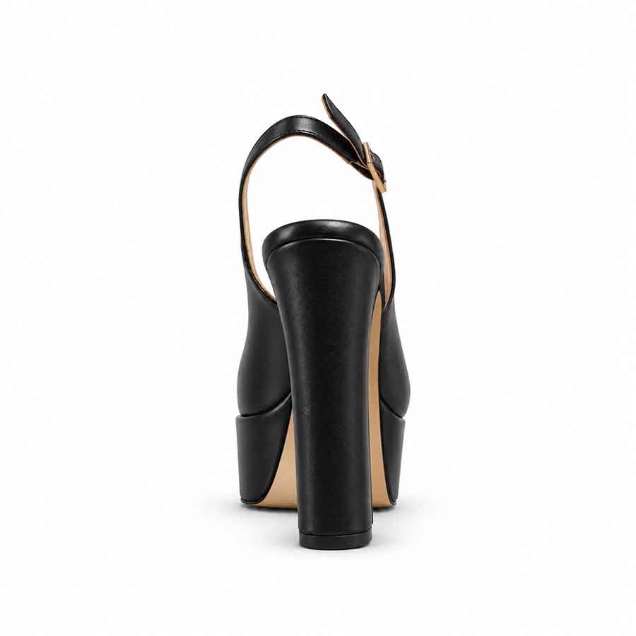 decollette pelle nera